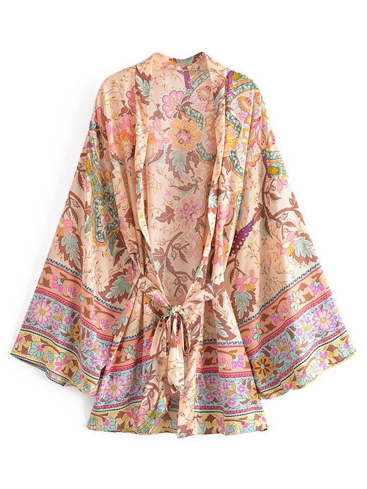 Kimono corto Hanazono – pavo real y flores, beige